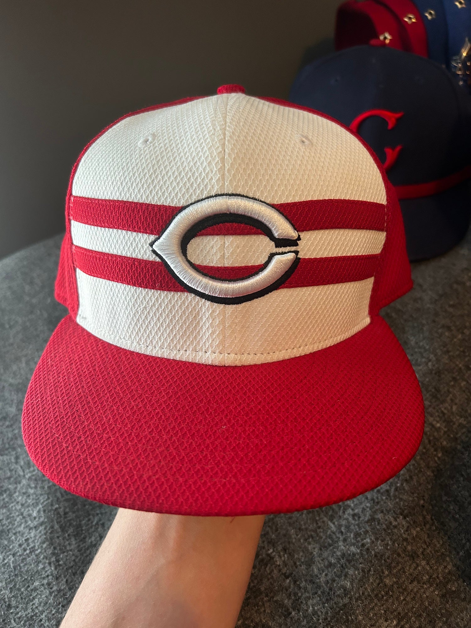 NEW ERA CINCINATI REDS WOOL CAP SIZE 6 3/4 (WHITE WITH RED PINSTRIPES) –  Athletics Galore