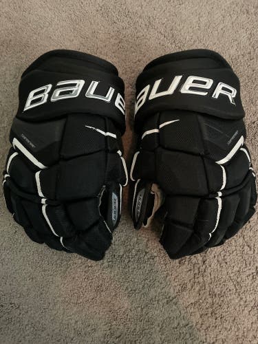Bauer Supreme  Ultra Sonic Gloves