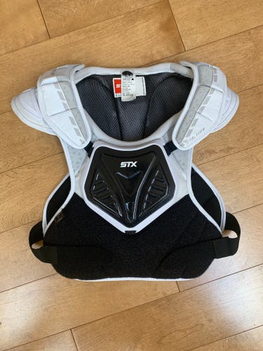 STX Stallion 900 Shoulder Pad Size XL