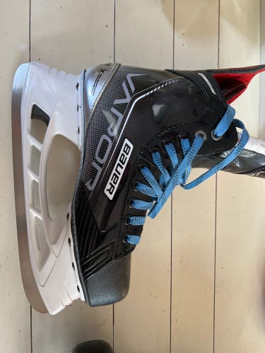 Bauer Vapor 3.7 Hockey Skates