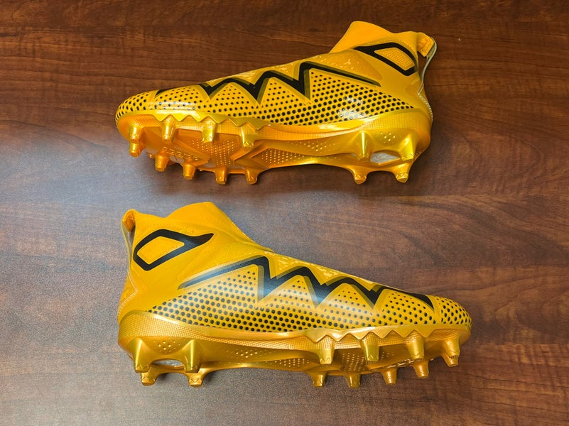 Adidas Freak Ultra 22 Football Cleats