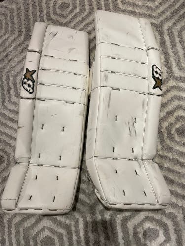 Senior Brian’s 35” +2 hockey goalie pads