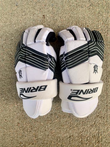 Brine King Lacrosse Gloves • Youth / Jr Sm 10”