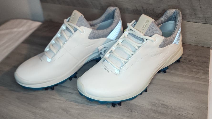 Women's New Size 6.0 (Women's 7.0) Ecco Biom G3 Golf Shoes
