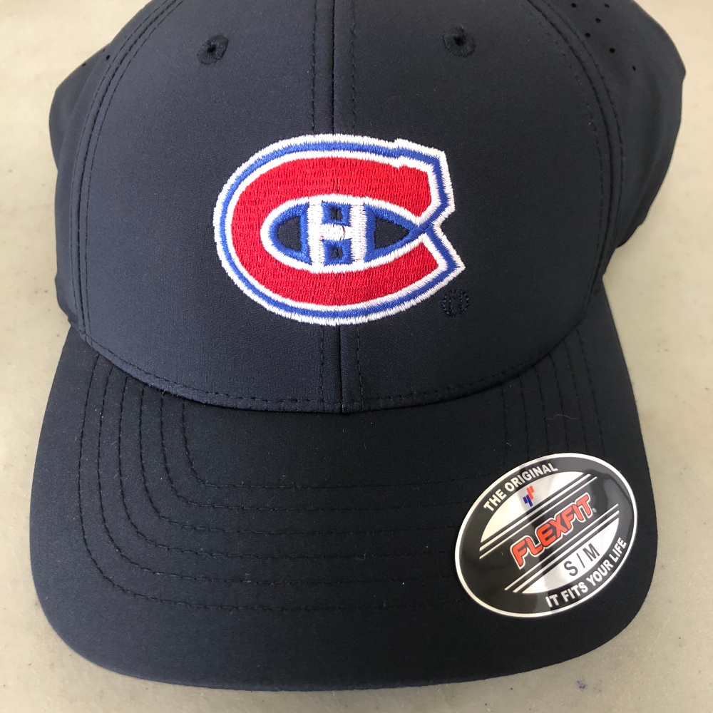 NEW Montreal Canadiens S/M hats