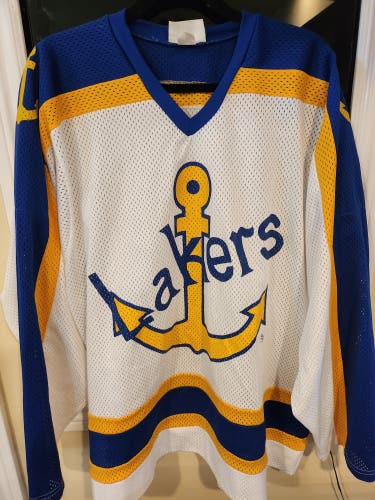XL Lake Superior State Lakers Jersey
