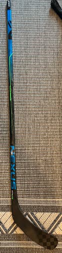 Intermediate Used Right Handed Bauer Nexus Geo Hockey Stick P92