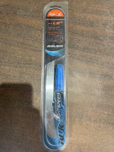 New Bauer LS3 246 mm Steel Size 5
