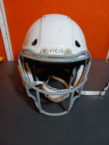 Youth Used Large Vicis Helmet