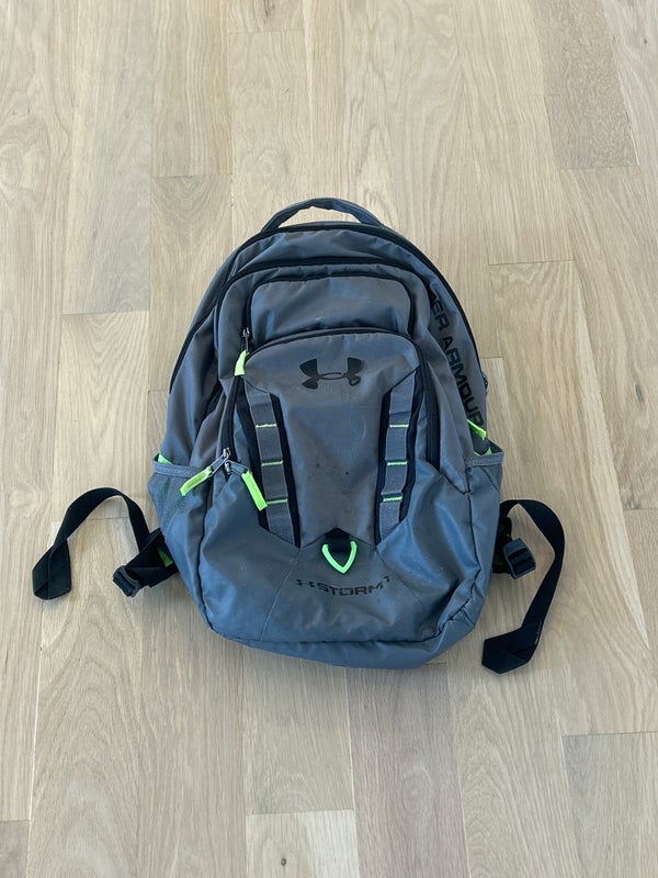 Gray Used Large/Extra Large Under Armour Backpack