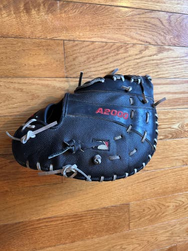 2022 First Base 12.25" A2000 Baseball Glove