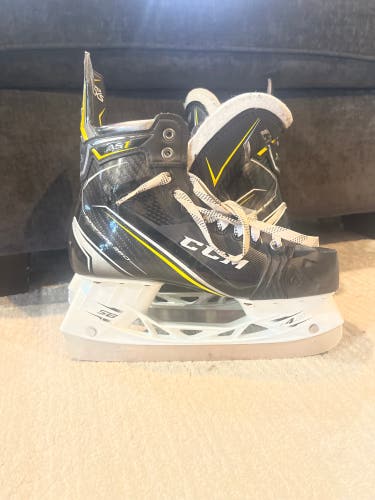 Used CCM Extra Wide Width Pro Stock Size 8 Super Tacks AS1 Hockey Skates