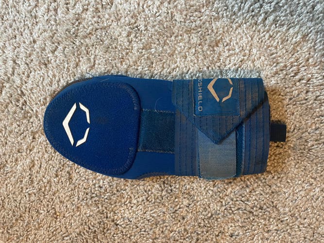 Blue Used Senior EvoShield Wrist Guards Sliding mitt