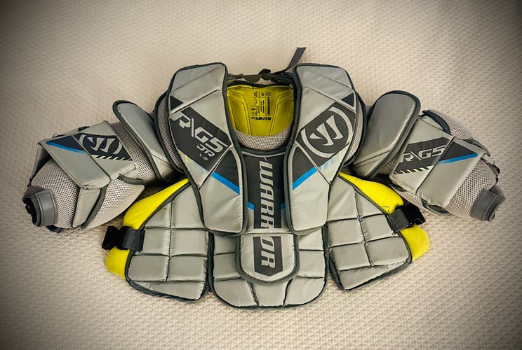 Used Small/Medium Warrior  Ritual G5 Goalie Chest Protector