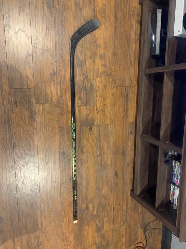 Repaired Senior Right Handed P28 Ag5nt Hockey Stick