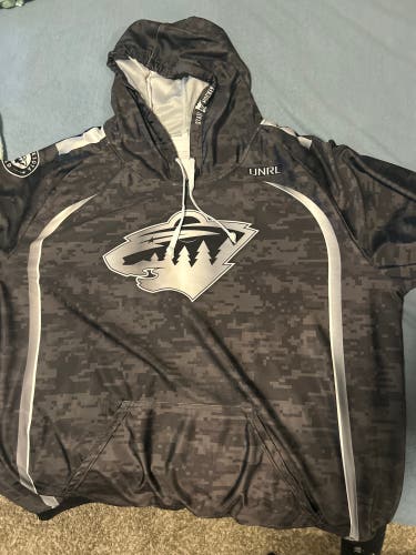 UNRL Minnesota Wild Hoodie XXL / 2XL - Excellent Condition