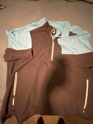 Foot Joy Sleeveless WaterProof Golf Pullover XXL / 2XL