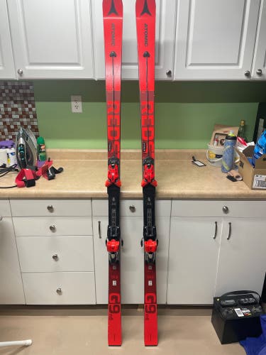 Atomic Gs skis