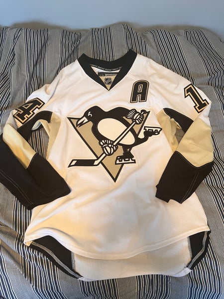 Pittsburgh Penguins Apparel & Gear
