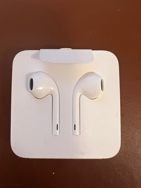 New EarPods with Lightning Connector