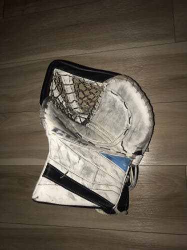 CCM Extreme Flex III Hockey Goalie Glove Catcher Senior