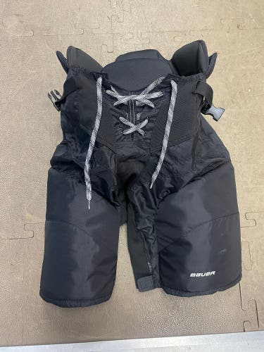 Used Medium Bauer Pro Stock Hockey Pants (Harvard Women’s)