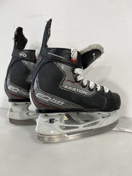 Senior New Easton Synergy SE16 Hockey Skates Regular Width Size 9