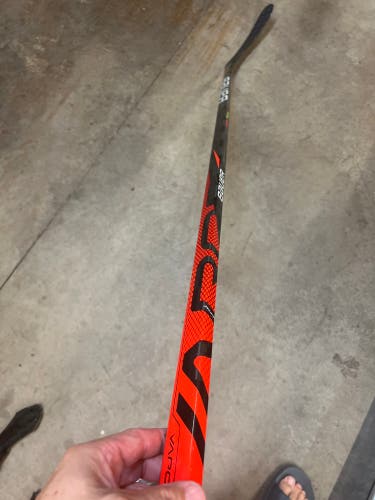 Senior Right Handed P92  Vapor FlyLite Hockey Stick