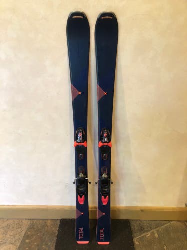 2021 Head Total joy Skis With Bindings 158cm