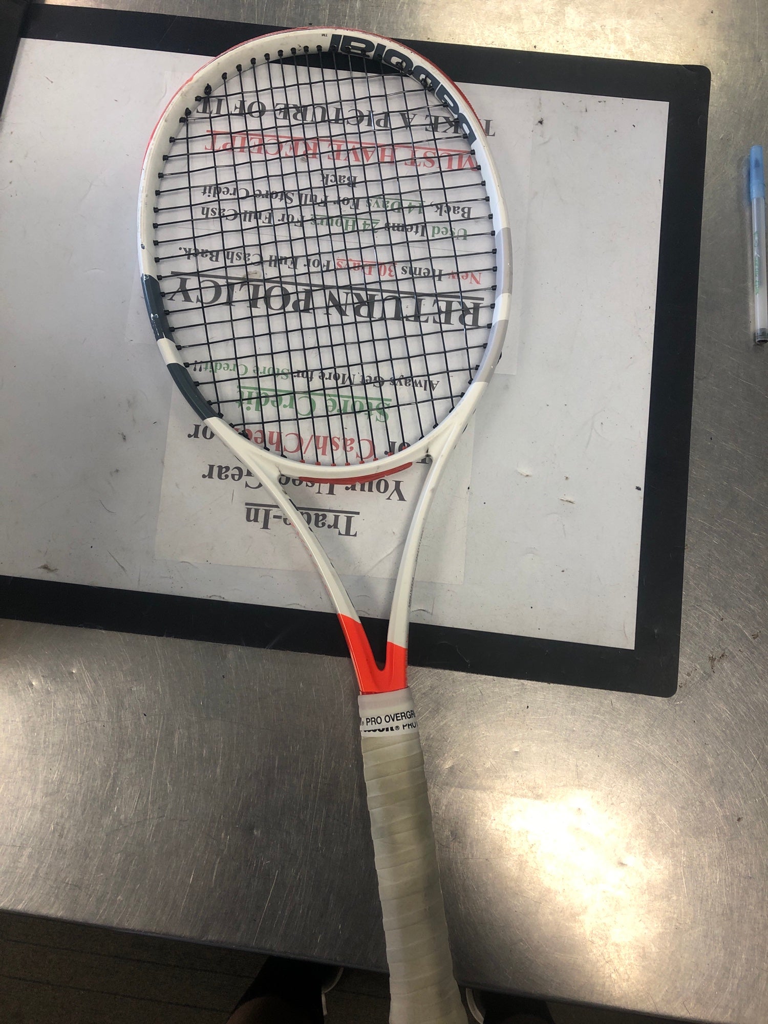 Used Babolat Pure Strike 1619 Tennis RacquetSidelineSwapused