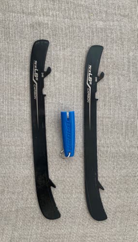 NEW Bauer TUUK LS5 Carbon Runners - 246 mm Pair