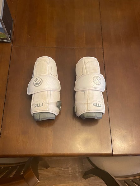 Used Large Maverik M5 Arm Pads