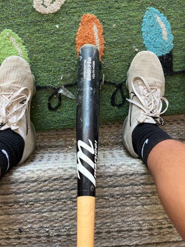 Wood (-8) 22 oz 30" Bat