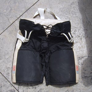 Vintage Good Used condition CCM Senior Ice Hockey Pants sz Large/34"-36" w/Suspender