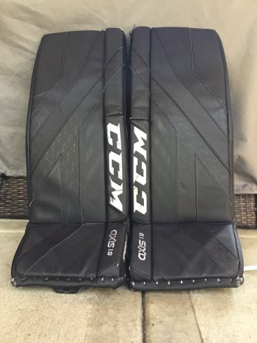 31" CCM  Axis 1.9 Goalie Leg Pads