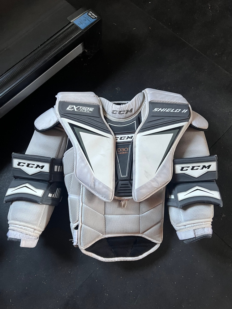 Used XL CCM  Extreme Flex Shield 2 Goalie Chest Protector