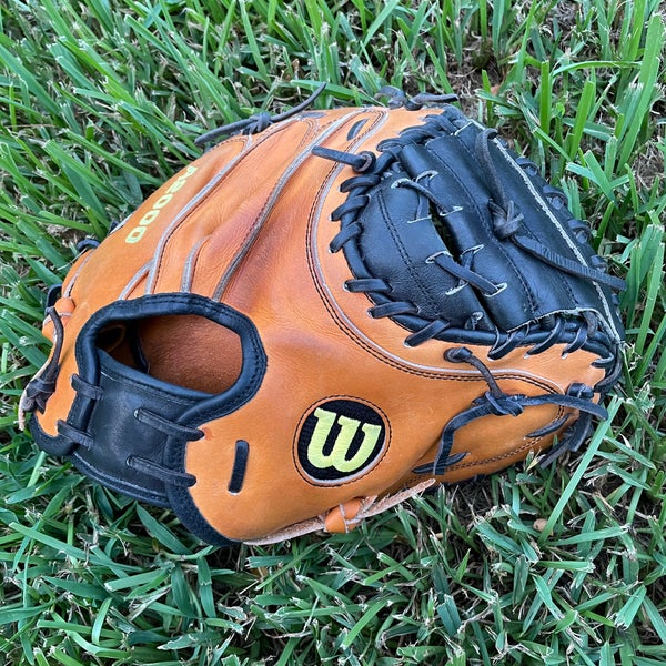 Wilson A2000 Pudge 32.5 Inch Catchers Mitt