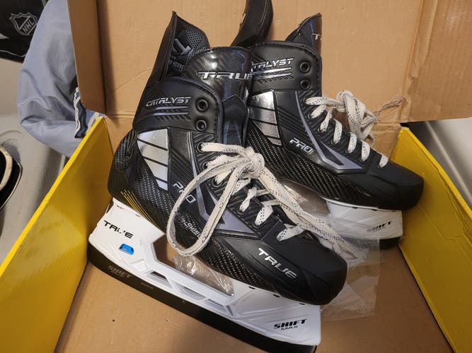 Senior Used Catalyst Pro Hockey Skates Regular Width Pro Stock Size 7