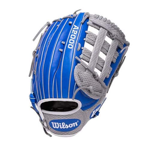 New 2022 Wilson A2000 SPG135 13.5" Slowpitch glove RHT series softball hand