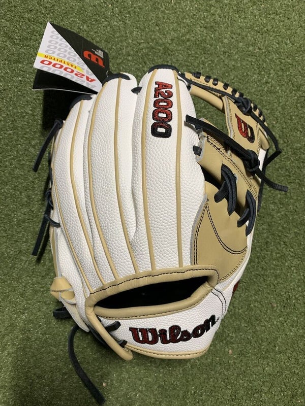 Wilson 2022 A2000 12 Fastpitch H12 Glove