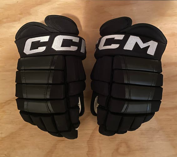 Used CCM HG97 size 13 gloves