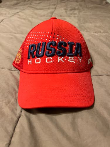 New Team Issued Russia Hockey Ccm Hat