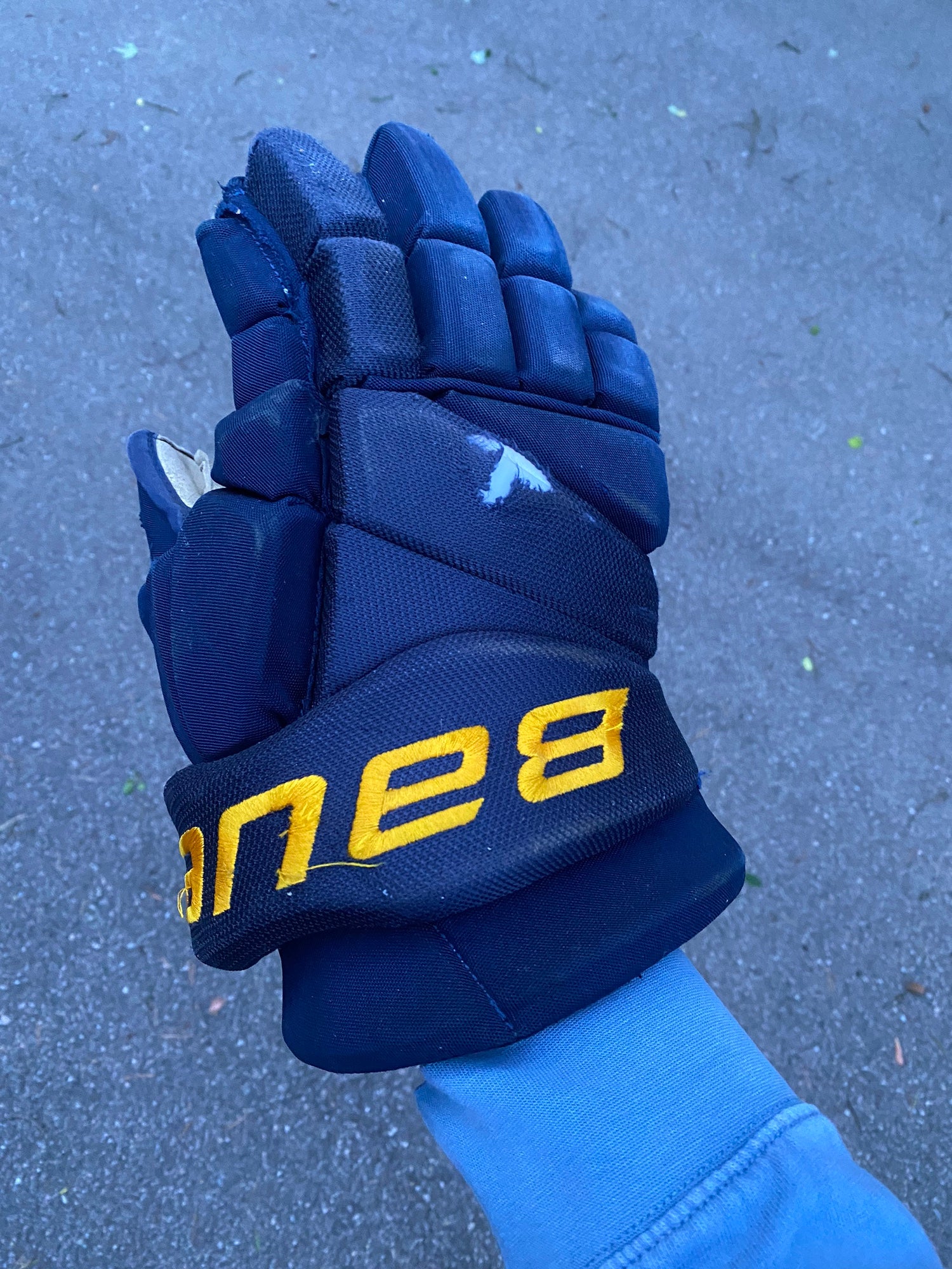 STL Blues Gloves Bauer 2S Pro 14” | SidelineSwap