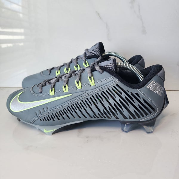 Nike Vapor Edge Pro 360 Mens Football Cleat nkDQ3670 001  (us_Footwear_Size_System, Adult, Men, Numeric, Medium, Numeric_12_Point_5)