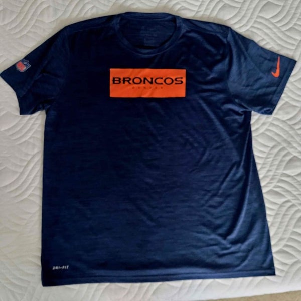 Denver Broncos Nik Dri-Fit 100% Polyester Performance shirt. Men's XL.