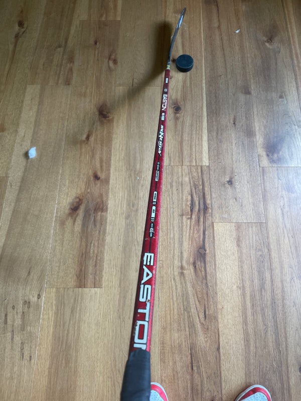 Клюшка хоккейная Easton Synergy Htx Pro Grip SR в СпортDепо