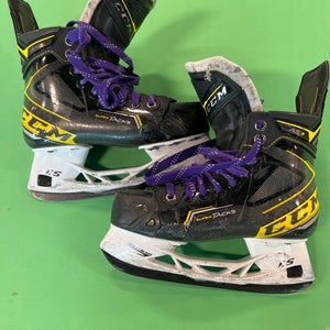 Junior Used CCM Super Tacks AS3 Hockey Skates D&R (Regular) 4.0