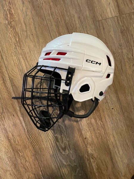 Used Large CCM Pro Stock Tacks 70 Helmet