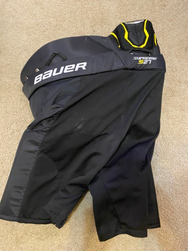 Senior Large Bauer Supreme S27 Hockey Pants