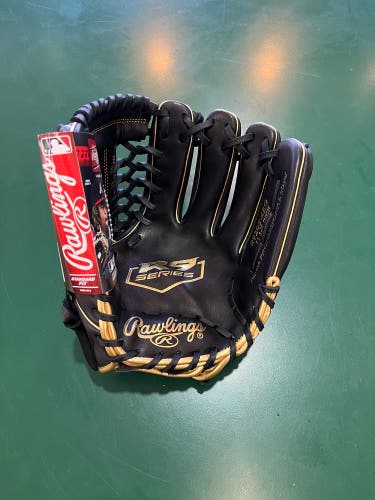 New Rawlings R9 Right Hand Throw 11.75” Baseball Glove